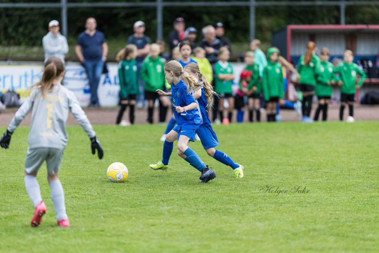 Bild 72 - Loewinnen Cup
